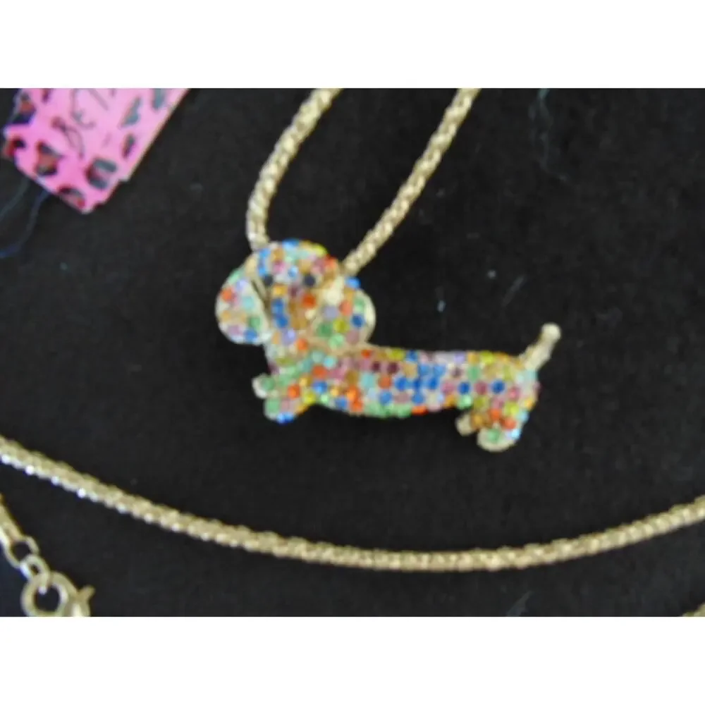 New Y2K Betsey Johnson Dachshund Pave Crystal Doxie Pendant Charm Necklace